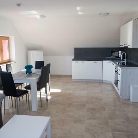 Apartman U Fuxu Zleby Eksteriør billede